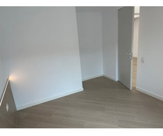 Apartament lux 2 camere 71mp Pipera Porsche Romania Nord Cortina North 139.000 euro