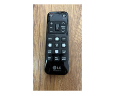 Vand monitor LG 43UN700-B (rezolutie 4K)