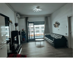 Proprietar inchiriez 2 camere  MAMAIA NORD cu centrala termica proprie si loc parc