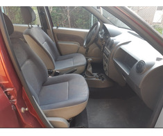 Vând un Logan - Imagine 5/8