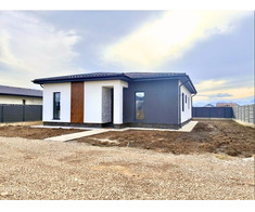 Casa 4 camere, 159mp, teren 500mp, zona Sanpetru,Brasov, 223.000euro