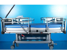 Pat electric spital pentru ingrijire pacienti cu patru sectiuni Volker